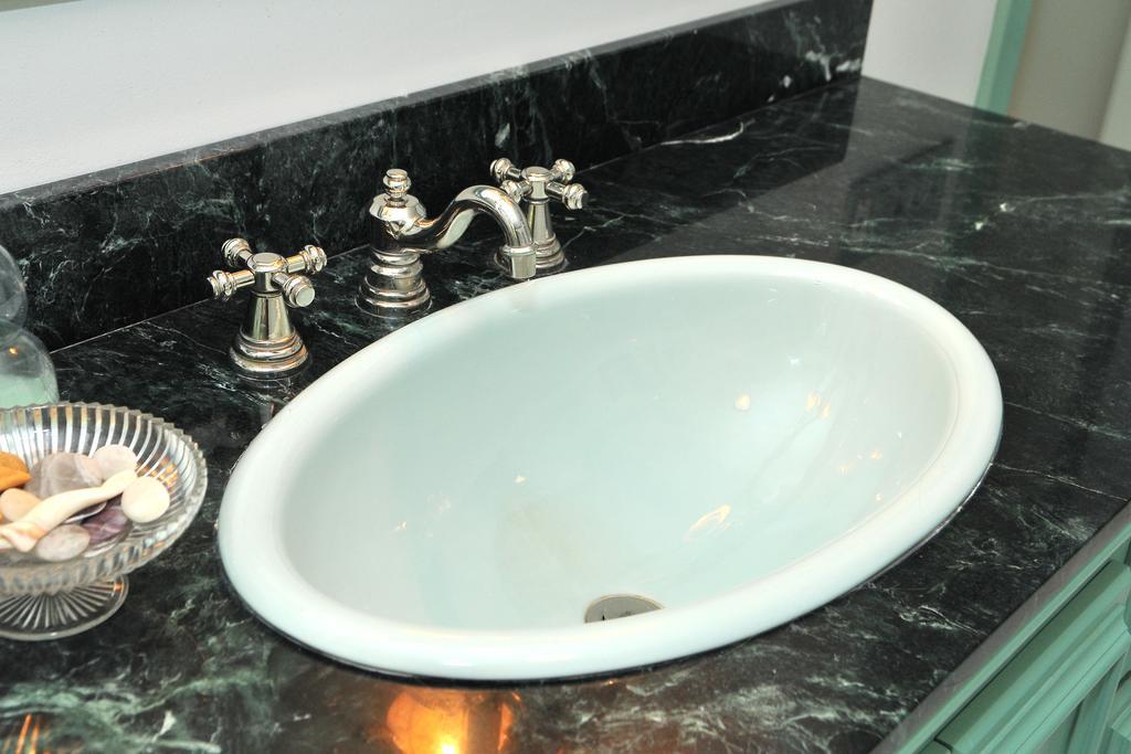 Bass Manor Bed And Breakfast & Art Museum Malta Rom bilde